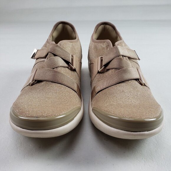 Bzees Offbeat Slip On Sneaker Womens 8.5 Beige Knit Mesh Comfort Casual Shoe - Picture 4 of 10